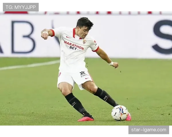 阿库尼亚防守表现抢眼，成球队后防中坚