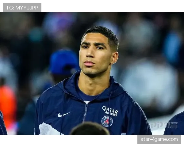 阿什拉夫在巴黎更衣室的角色分析 阿什拉夫在巴黎更衣室的角色分析